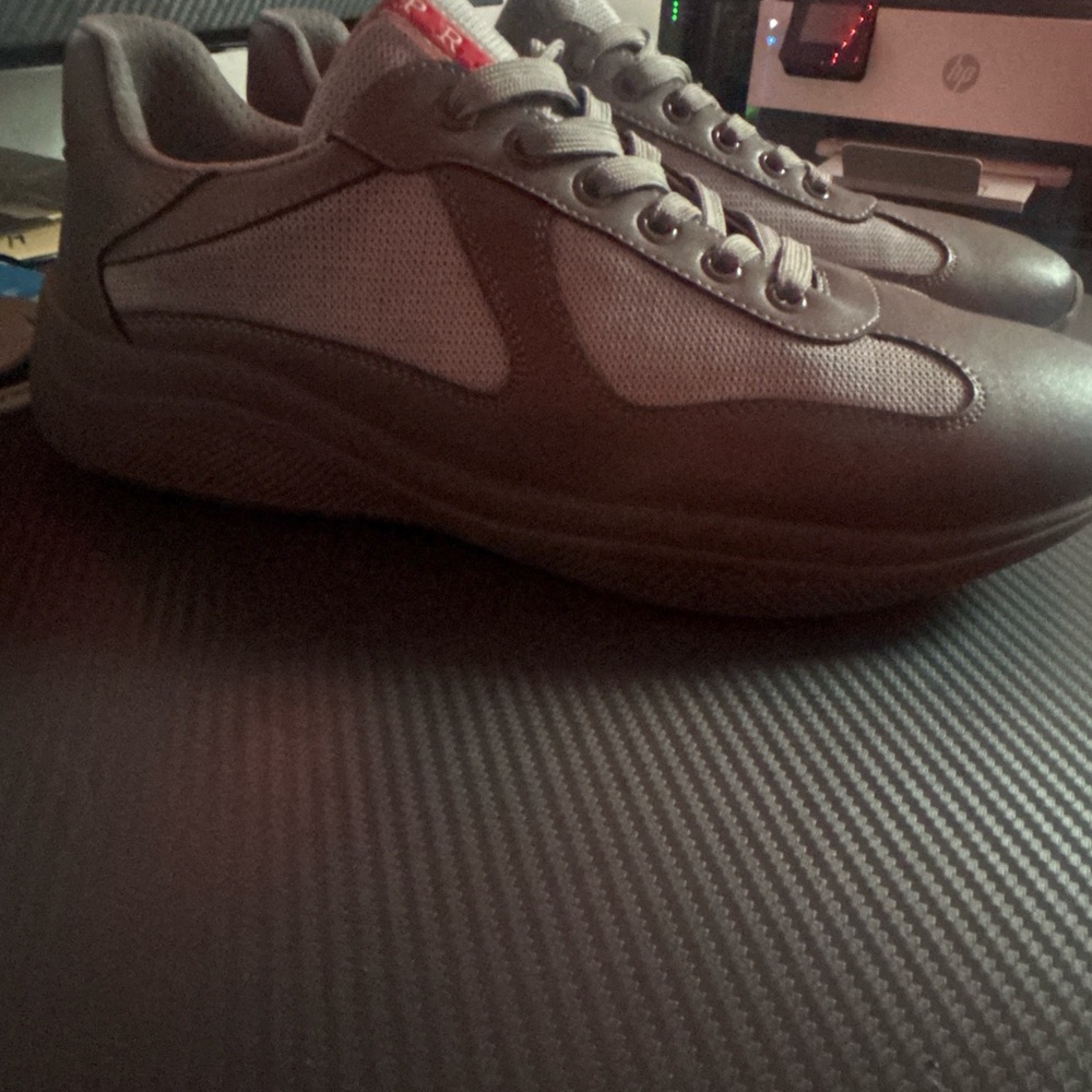 Prada Men's Elegant Gray Sneakers - Picture 3 of 3